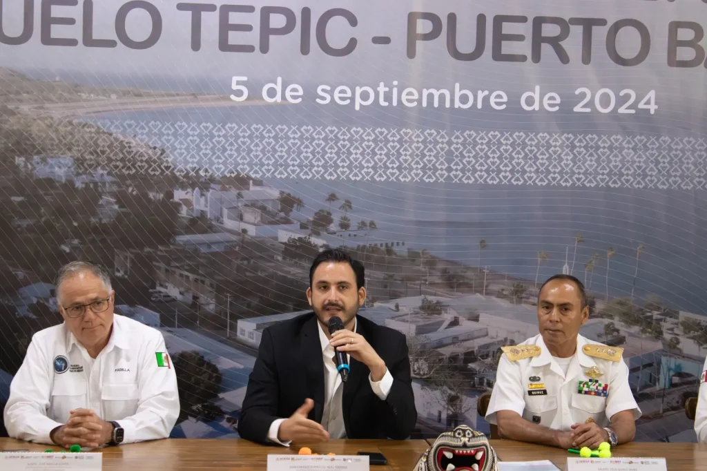 Histórico Lanzamiento del Vuelo Tepic - Puerto Balleto a Islas Marías