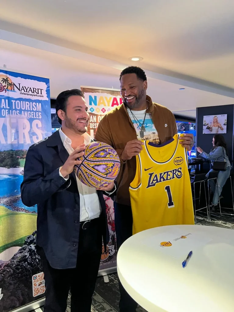 Nayarit se consolida como “Destino turístico oficial de Los Ángeles Lakers”